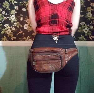 Vintage Everest Brown Leather Hip Bag